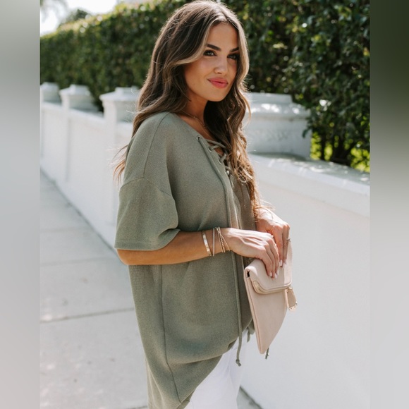 VICI Collection Tundra Lace Up Knit Top - Olive size L - Picture 6 of 16